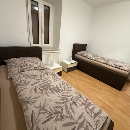 شقة In Sehr Zentral *